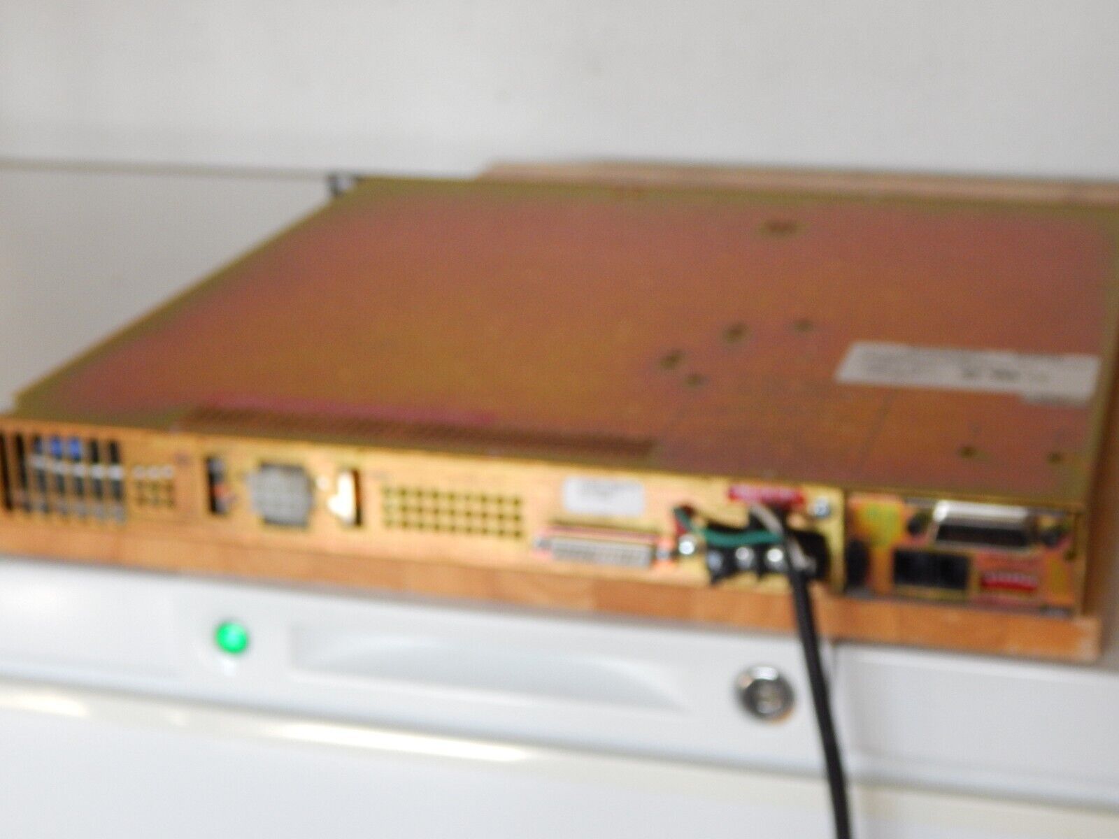 Sorensen DCS600-1.7EM9CM88 DC Power supply 500Vdc 2.0 Amps Sorensen DCS600-1.7EM9CM88 DC Power supply 500Vdc 2.0 Amps